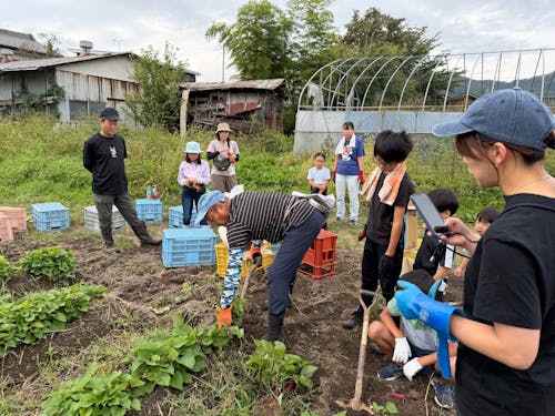 芋掘り会の様子!