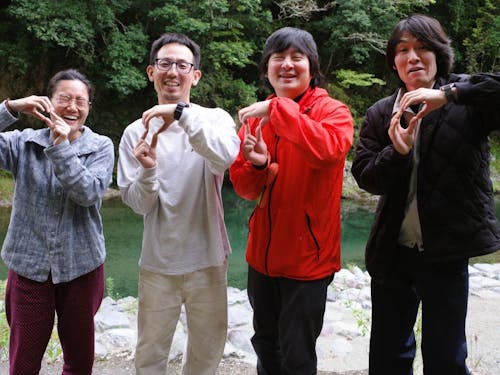 2025年11月現在、4名の隊員がそれぞれの個性を活かして活動中