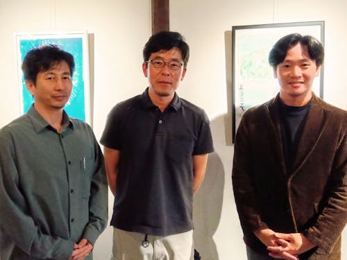 関みらいサポートの平田さん(左)山田さん(中)、セキ日和の平野さん(右)