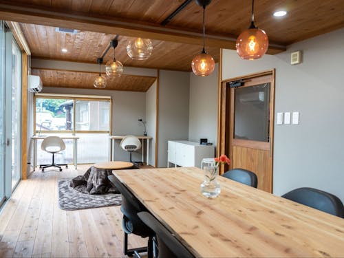 滞在施設「clay house」(シェアハウス) 1F内観