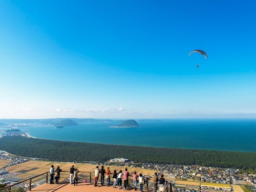 海と山と町がすぐに楽しめる唐津市