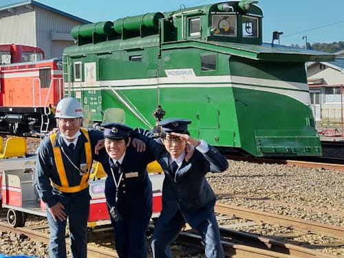 私たちと一緒に活動しましょう!※鉄道保存会の皆さん