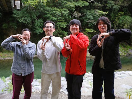 2025年11月現在、4名の隊員がそれぞれの個性を活かして活動中