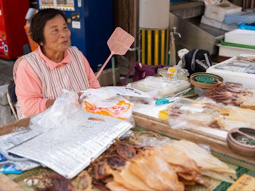 朝市のおばちゃんと楽しいやりとり