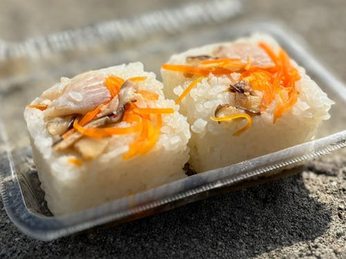 大島の郷土料理 押し寿司!角寿司とも呼ばれ親しまれています