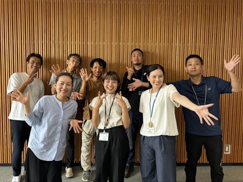 地域おこし協力隊、集落支援員、協力隊アドバイザー、和気藹々(2025/8 撮影)