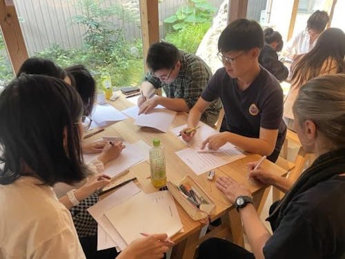 過去のインターン「キャラクターデザイン」（ルーカス隊員）