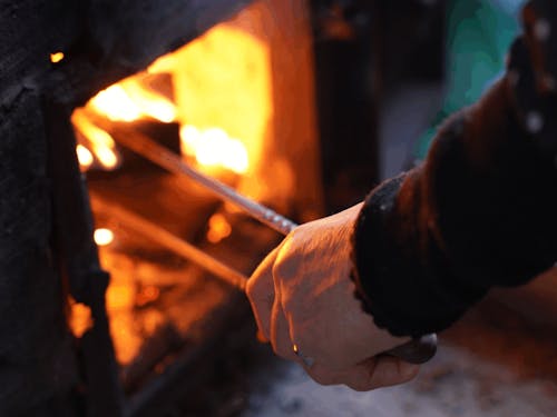 島の冬は寒いけれど、あたたかいです