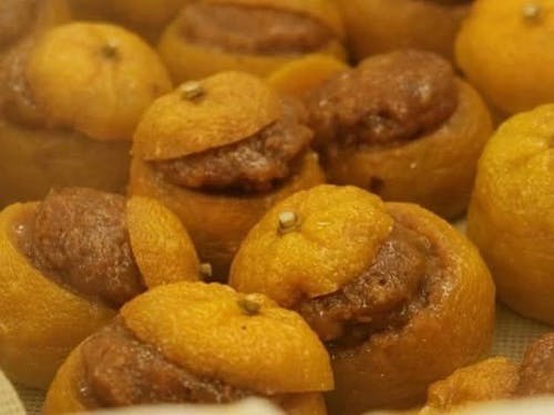 蒸している柚餅子