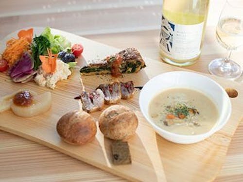 地域を繋ぐワイナリーでお話を聞きながらランチ🍷