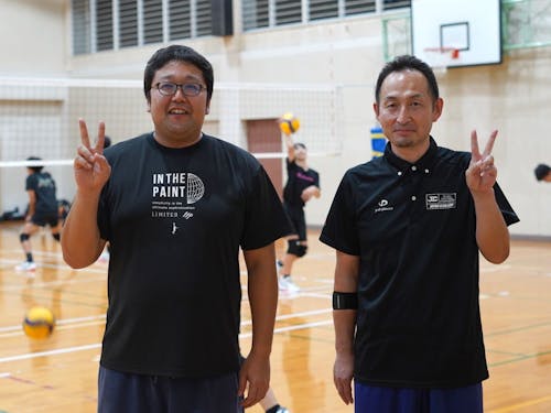 地域指導者の菰田さん／松尾さん（バレーボールクラブ「白石クラブU14」指導者）