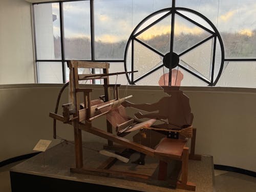 織物の歴史にふれるなら、おりもの展示館