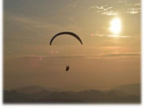 パラグライダー