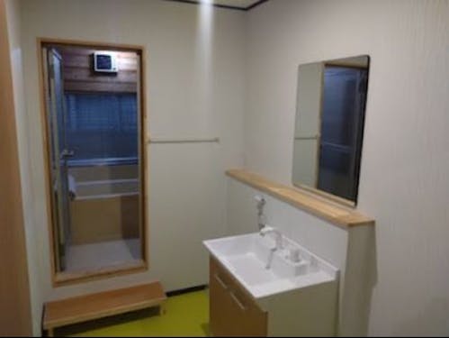 お風呂やトイレもついています。