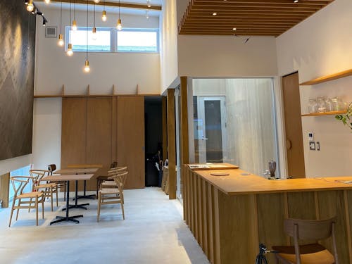 空き家を解体し複合施設を建設