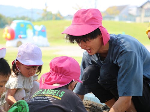 男性の保育士も活躍中！