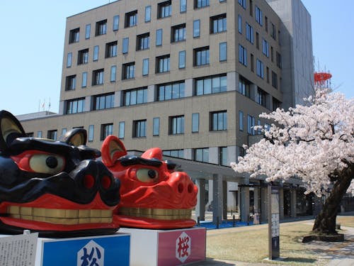 勤務場所は酒田市役所になります。