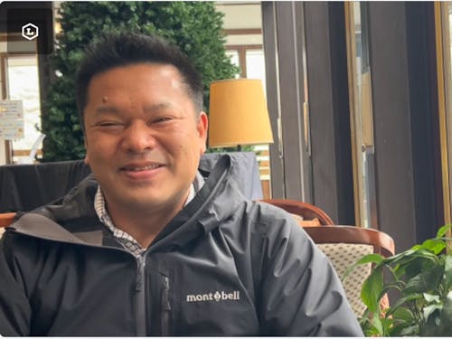 マウンテンバイクが趣味の丸山一馬社長。動画メッセージはタイトル画像をクリック！