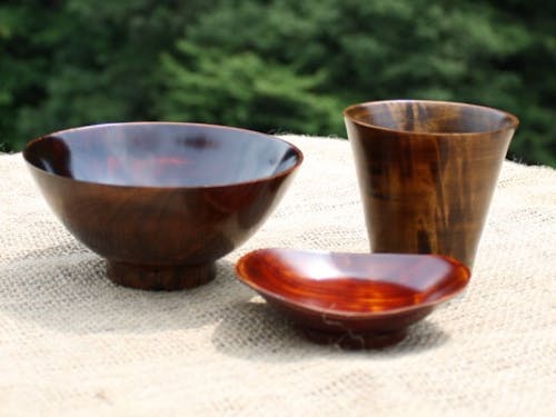 市内で活動する木地師の作品