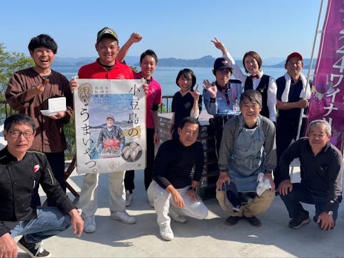 イベント出店者の皆様。小豆島の魅力は、食にまつわる企業様のジャンルが豊富なこと。