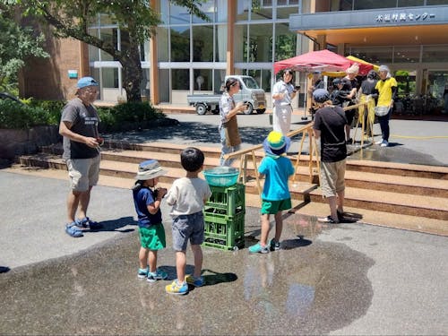※地域おこし協力隊の先輩が企画に加わった“流しそうめん”イベント