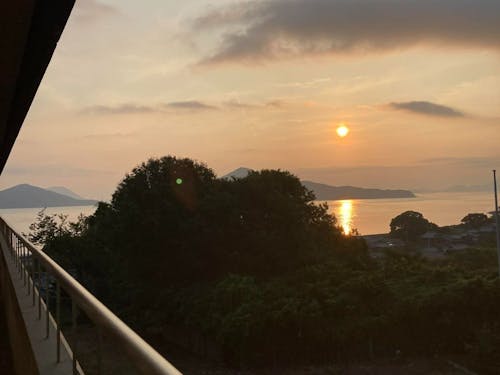 瀬戸内海を一望できる教室からの眺め