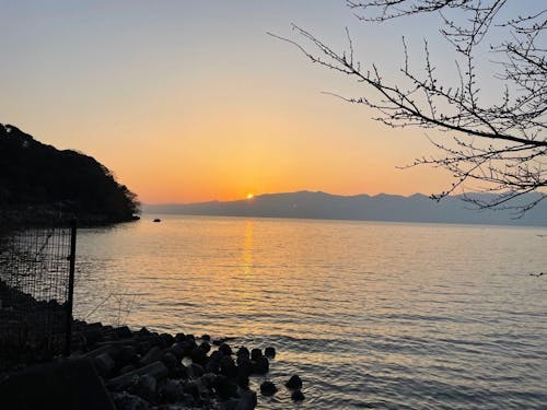 島からの夕日