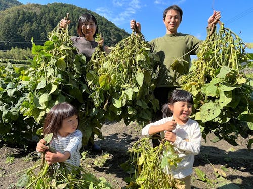 里地里山の豊かさを伝えていくネットワークづくりをしています