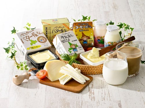 牛たちの幸せが詰まった濃厚な味わい。搾りたての感動を、別海町で味わいませんか?