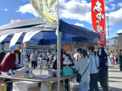 職員で地域のイベントに出店。