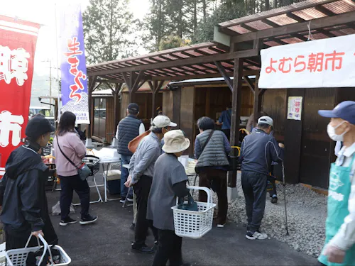 朝市の様子