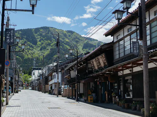 瑞泉寺の門前町として栄えた地域です