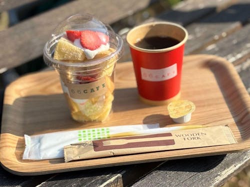 天気の良い日は、店の外で楽しむのも気持ちがいいです。