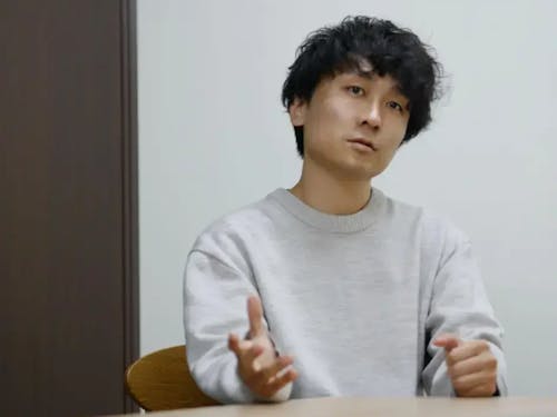 ゲストは、YADOKARI株式会社共同代表の上杉 勢太さん