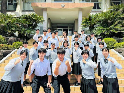 笑顔と挑戦があふれる南宇和高校の生徒たち