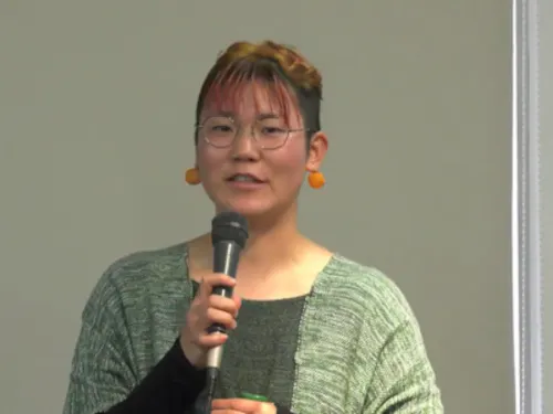 セミナーでお話しされる上妻さん
