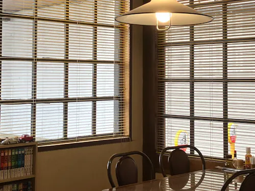 レトロな洋食店の佇まい