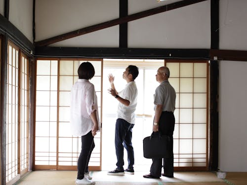 空き家の所有者と新しい住民をつなぎ「空き家」を「未来の宝物」に