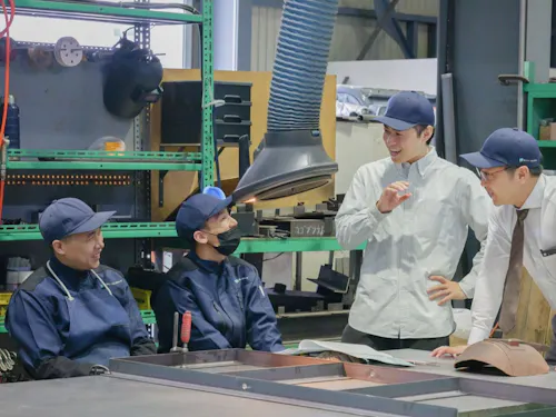 モデル企業でのサポートの様子