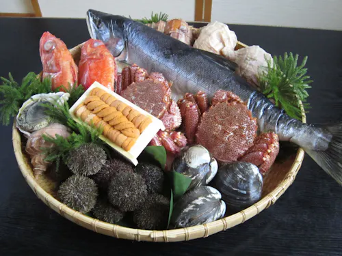 ぜひ特産品もお楽しみください!期間中は交流会という名のお食事会も予定しています!