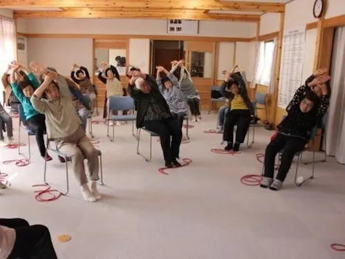 【ふれあい・いきいきサロン】閉じこもりの防止や日常生活の楽しみを作るサロン活動