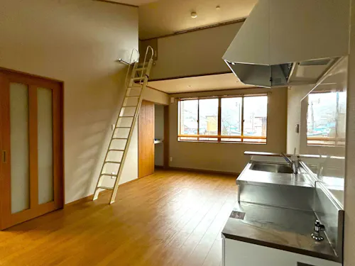 ロフトも広々としています。