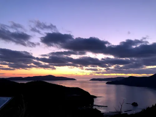 こんな風景が日常に。壮大な自然と歴史ある文化がすぐそばにあります