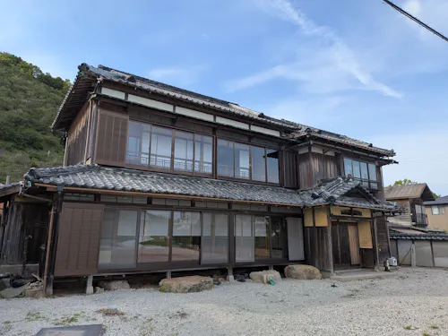 築120年以上の建物を改修した、古民家doppo