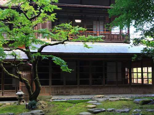 【鴻玉荘】大正・昭和の建築レベルの高さに、度肝を抜かれます。
