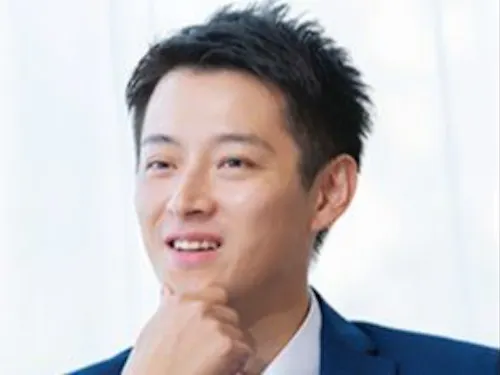 吉田 友一さん