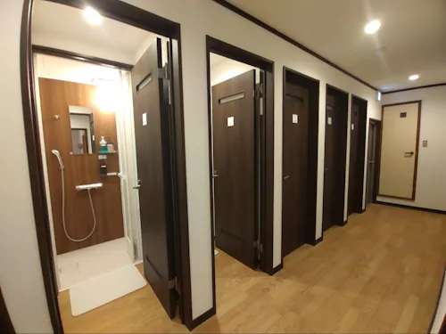 若栗共用シャワールーム