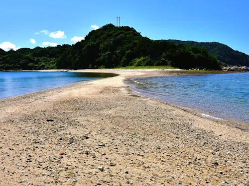 のんびりした時間が流れる癒やしのスポット「馬島」
