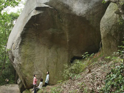 小豆島石丁場跡「天狗岩」