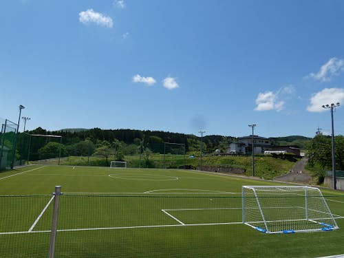 校庭「パルセイロフィールド」は人工芝のサッカーグラウンドです。